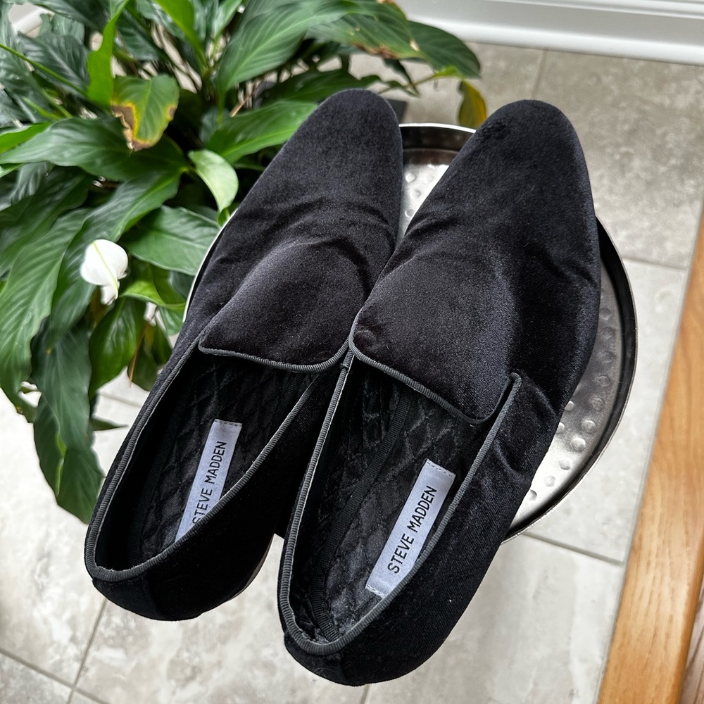 Men’s Steve Madden | Laight Black Velvet Loafers